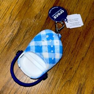Bath And Body Works crocs hand sanitizer holder! PocketBac NEW